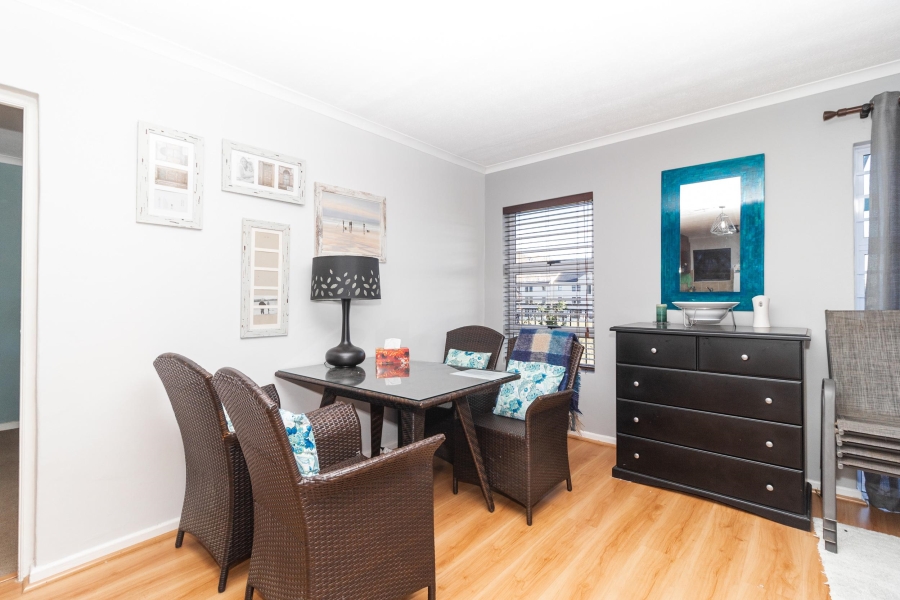 2 Bedroom Property for Sale in Gordons Bay Central Western Cape